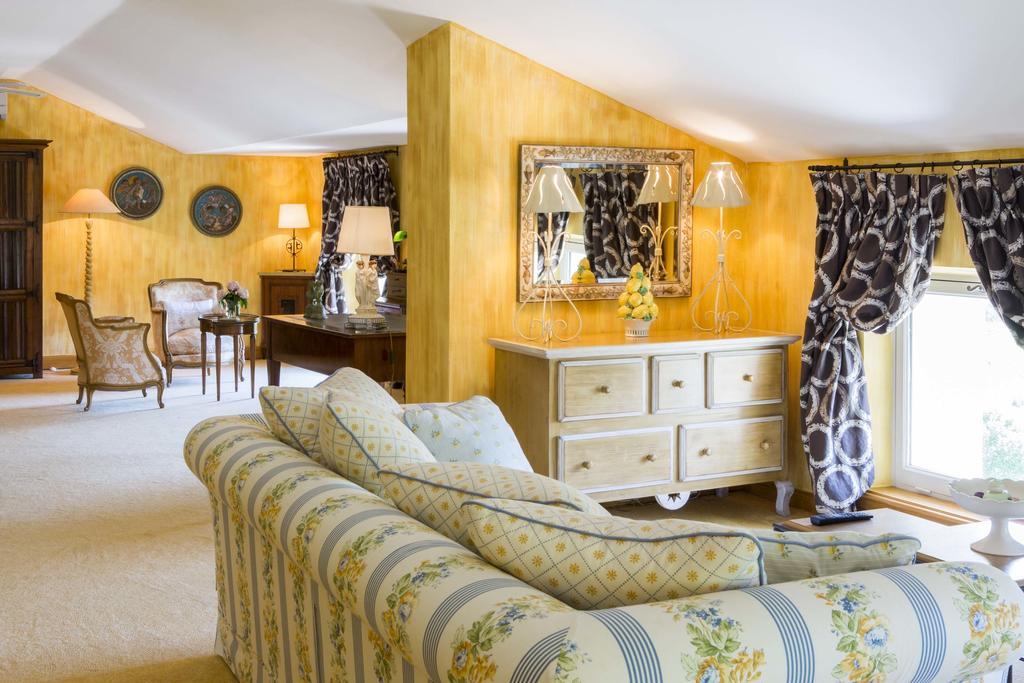 Bed and Breakfast Chateau Talaud Loriol-du-Comtat Zimmer foto